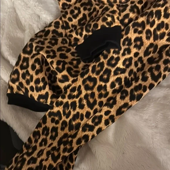 Savage X Fenty Leopard Print Jumpsuit - Picture 4 of 6